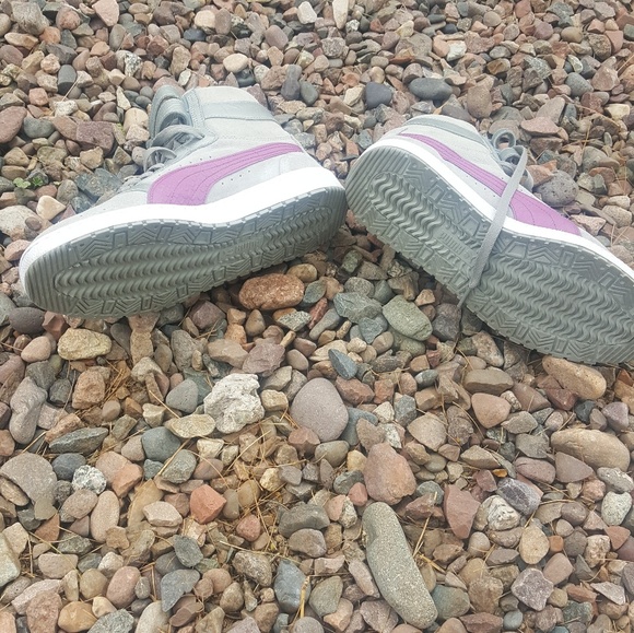 Puma Hi-tops - Picture 4 of 4